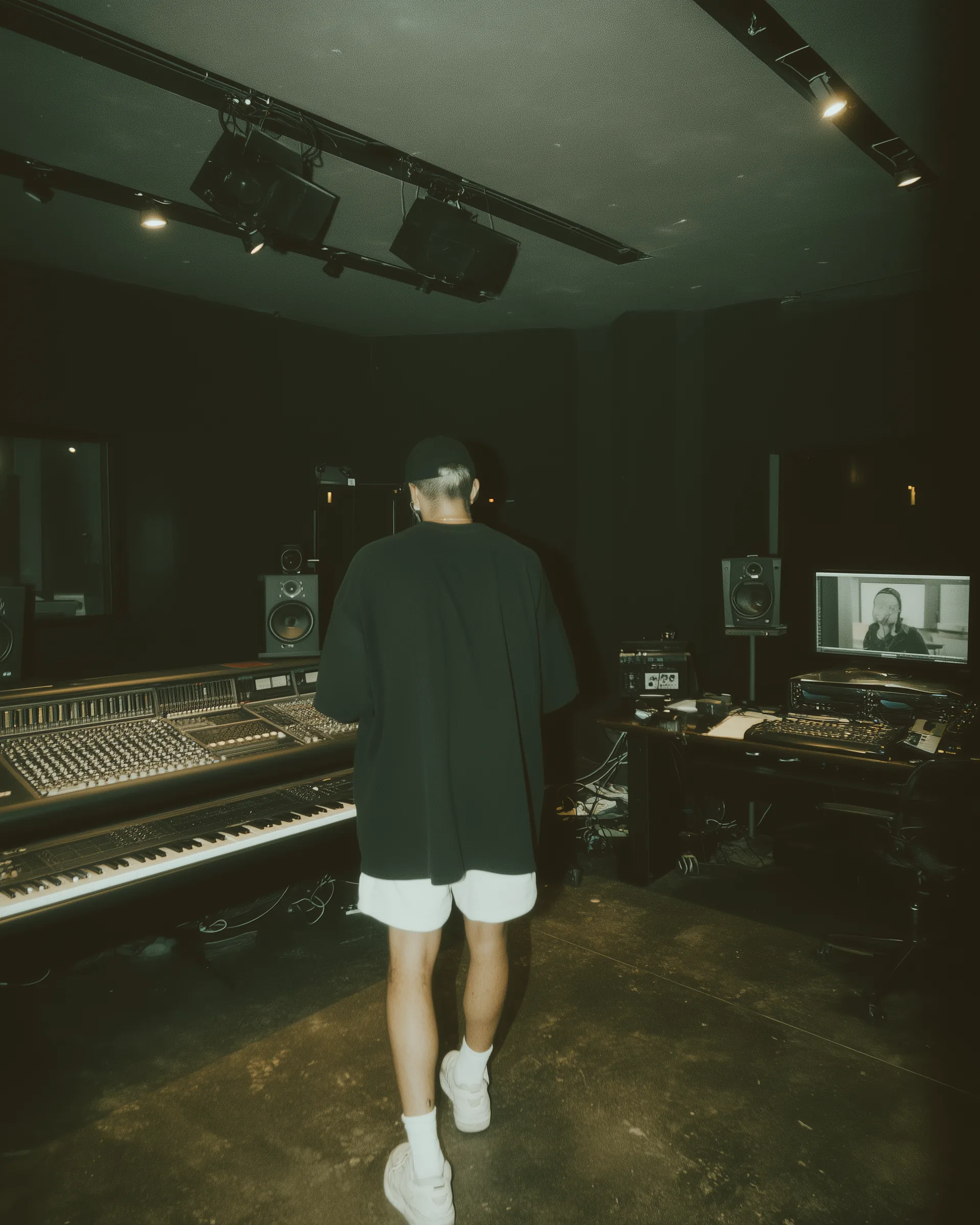 For Producers: Sell Beats, Stems, and Sound Packs That Pay